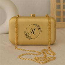 👛💫 Personalised Luxury Clutch – Bold. Beautiful.